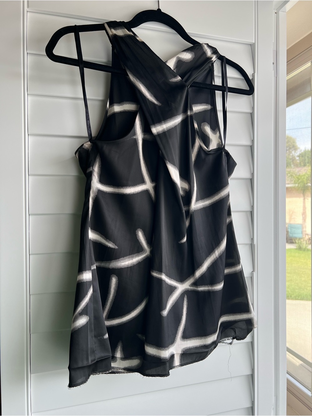 Ann Taylor Black Sleeveless Blouse with White Abstract Print and Crisscross Back